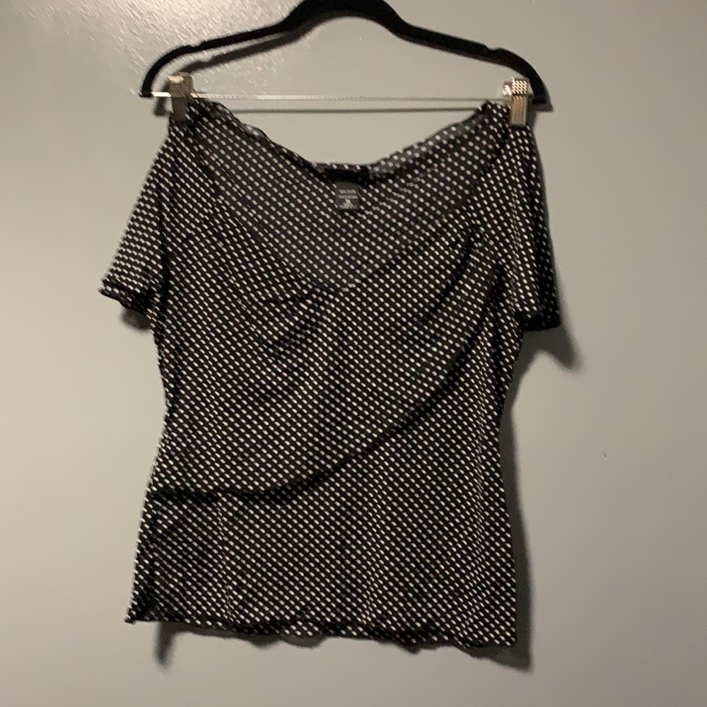 New York & Company size M in poke dots